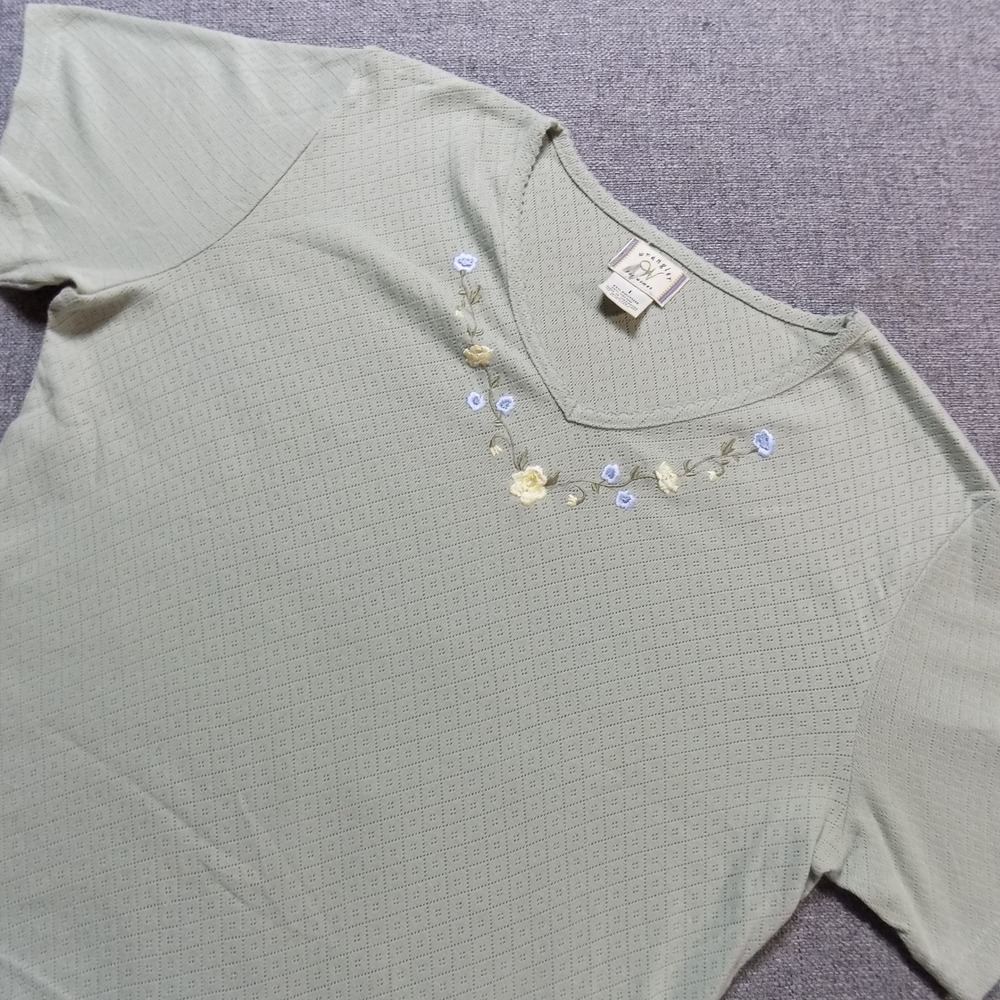 Wrangler Top Women L Green Good Floral Embroidered Pointelle V-Neck Short Sleeve